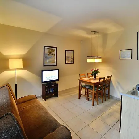 Apartment 2 30 M2