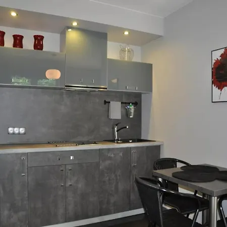 2 30 M2 Apartment