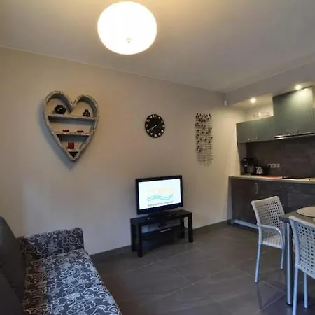 Apartment 2 30 M2 *